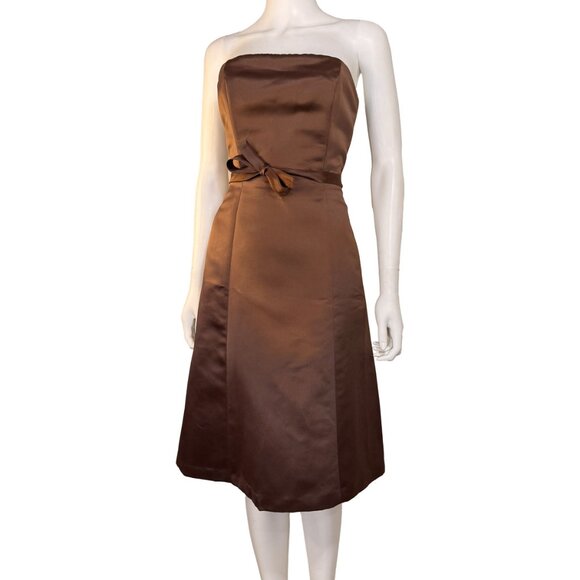 BCBGMaxAzria Dresses & Skirts - EUC Brown Satin Strapless Fit & Flare Prom Dress - Women Size 6 BCBGMaxazria